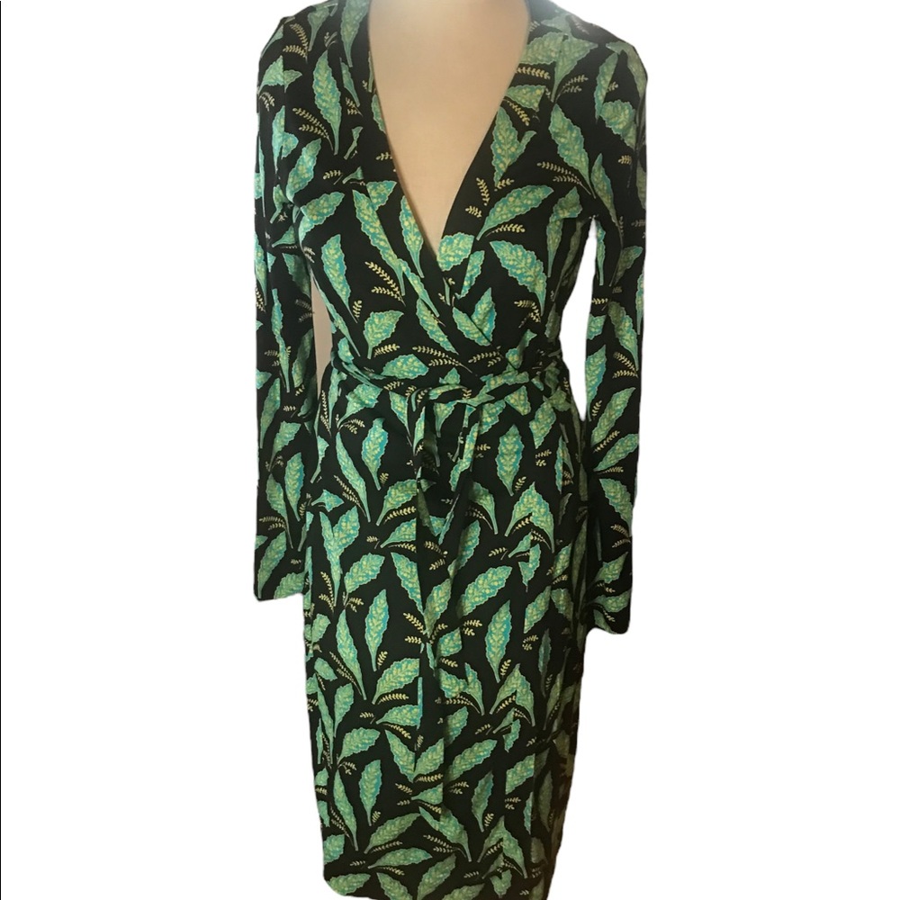 Diane Von Furstenberg Dress Size 8